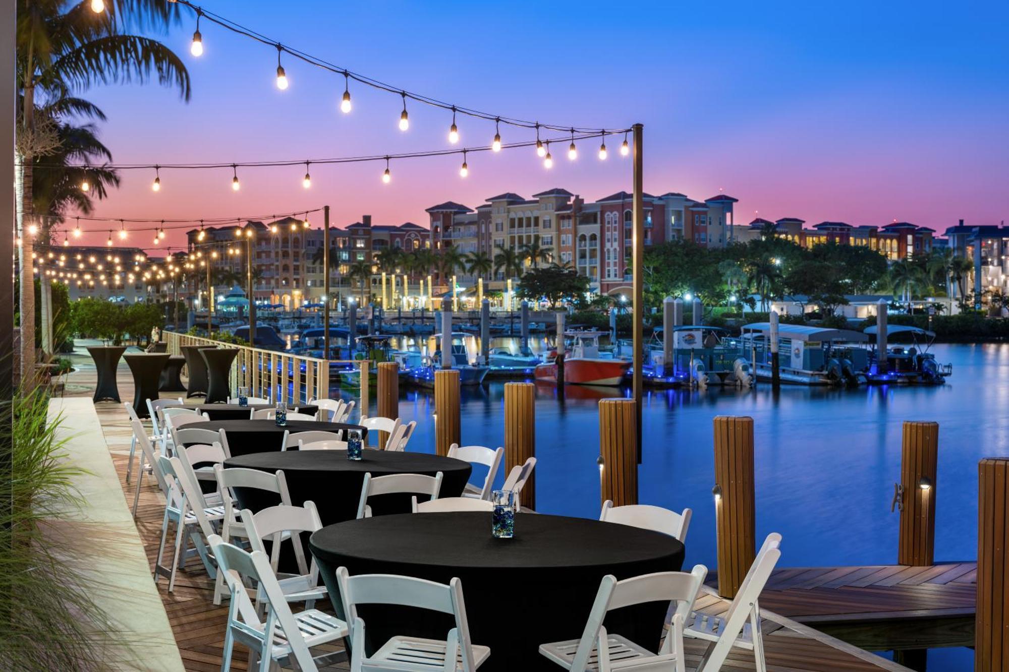 Hotel Hyatt House Naples 5Th Avenue Zewnętrze zdjęcie